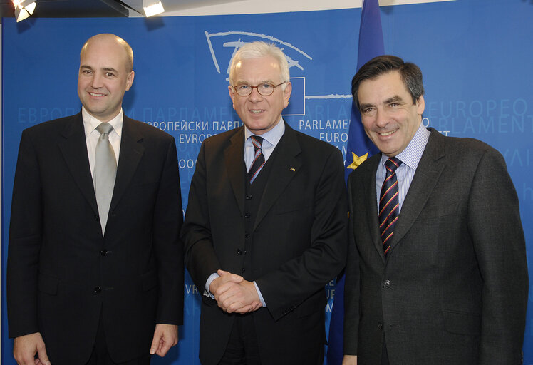 Fotografi 4: EP President meets with the French Prime Minister.