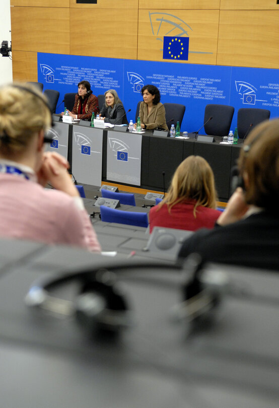 Press conference on the situation of women in prison.