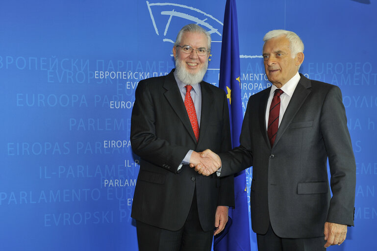 Fotografia 4: EP President meets with Director-General of the International Labour Organization.