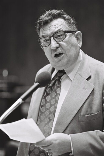 Paul Leopold De CLERCQ during a session in Luxembourg in February 1977