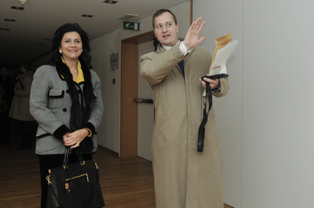 MEP Rodi KRATSA-TSAGAROPOULOU visits the works in the WIB building