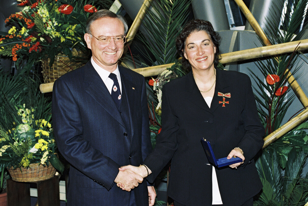 German MEPs are awarded the German 'Verdienstkreuz' (Merit Cross of the Federal Republic of Germany)