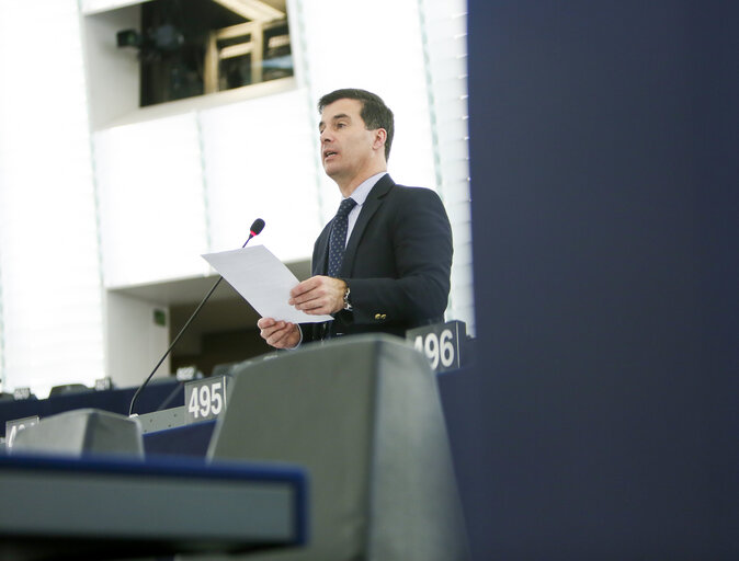 Fotografia 1: Plenary session Week 20 2017 in Strasbourg-Explanations of votes