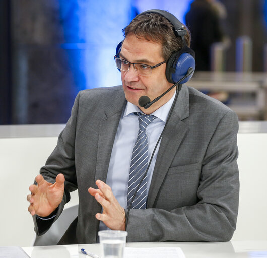 Foto 10: EURANET Citizen's corner - Radio debate