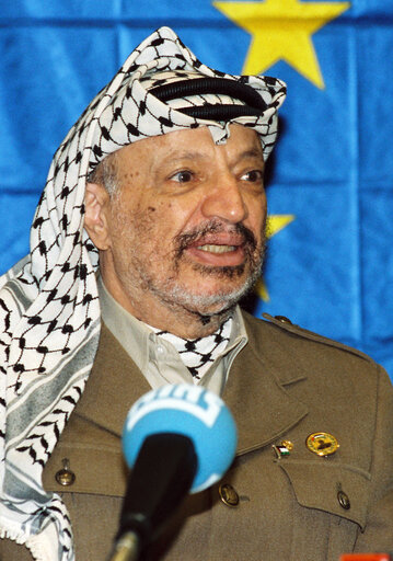 Photo 1: Press conference in  the European Parliament by Yasser ARAFAT, President of the Palestinian National Authority.