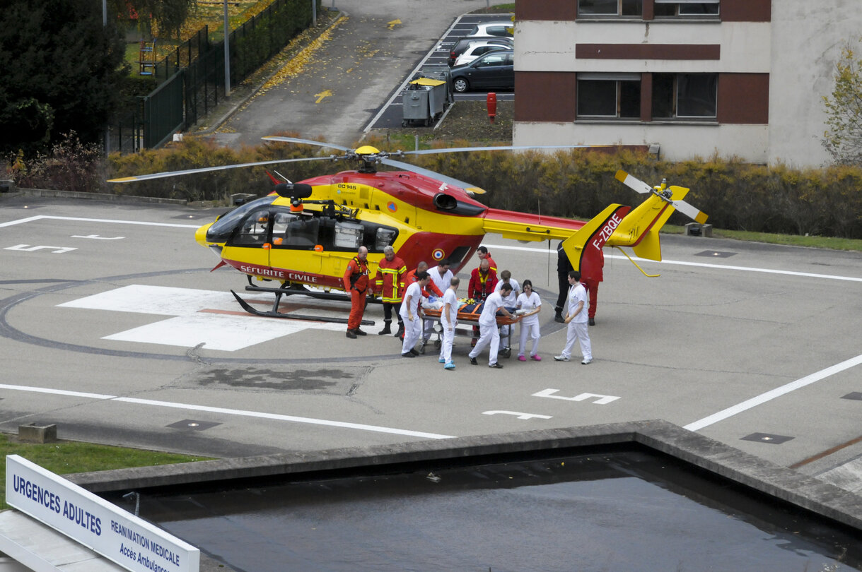 Nuotrauka 2: Medical transport. Emergency