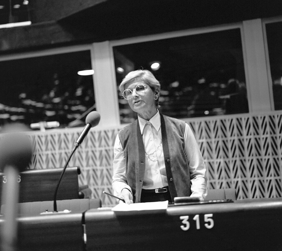 The MEP Marie-Jeanne PRUVOT during a session in Strasbourg in December 1981.