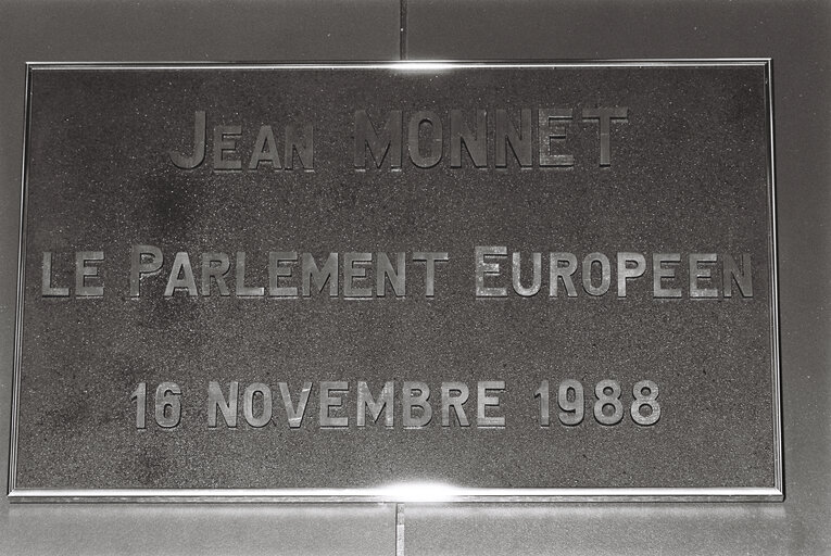 Fotografie 1: Inauguration room Jean Monnet on November 16, 1988.