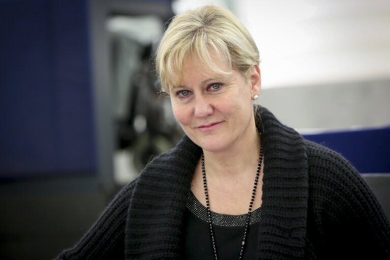 Suriet 8: Nadine MORANO in the EP in Strasbourg