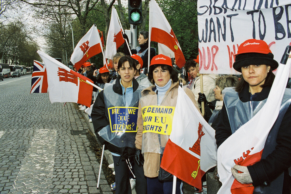 Demonstration outside the EP in Strasbourg for the recognition of the Gibraltar status