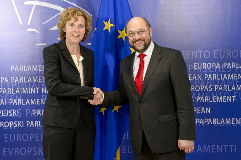 Nuotrauka 1: Martin SCHULZ - EP President meets with Connie HEDEGAARD, Commissioner in charge of Climate Action