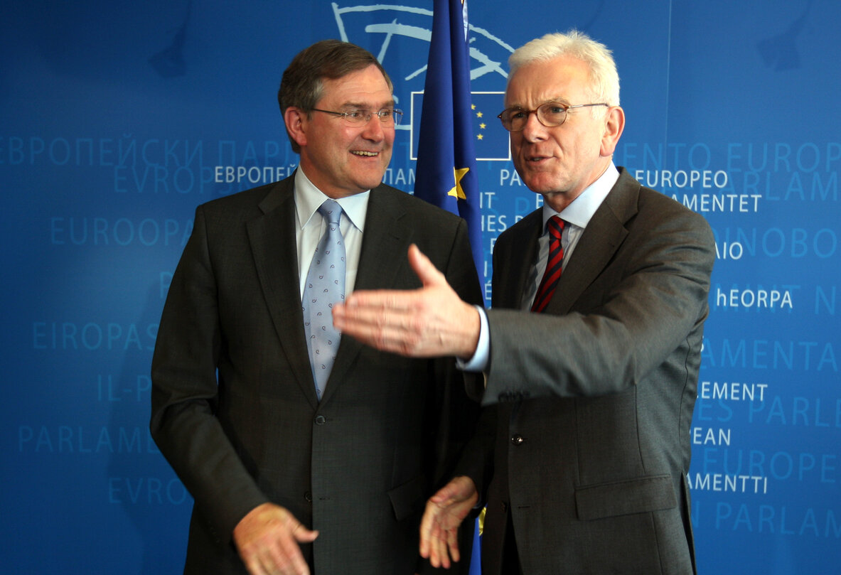 EP President meets with the Minister of Defence, of Germany.