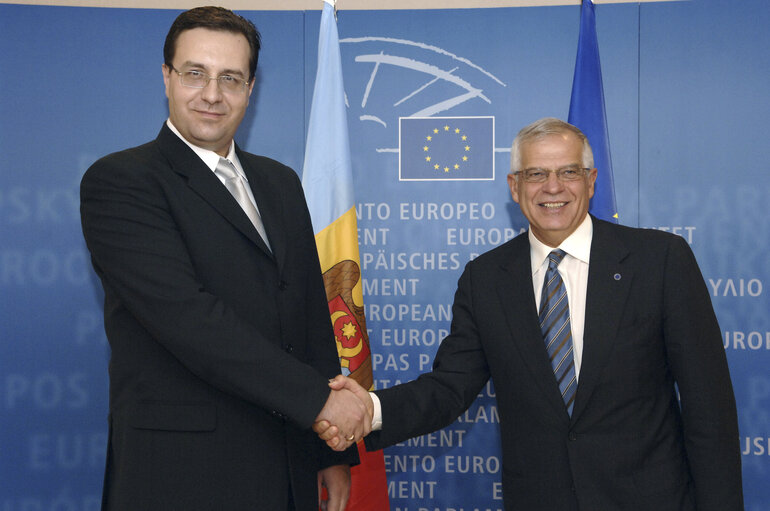 Foto 3: EP President meets with Speaker of the Parliament of the Republic of Moldova