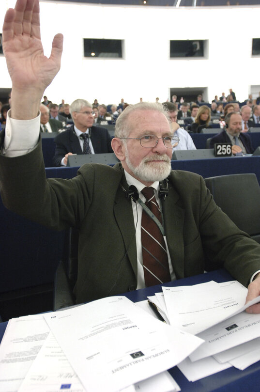 MEP Bronislaw GEREMEK attends a plenary session in Strasbourg