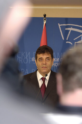 Foto 2: Press conference following  the EP President's meeting with the Prime Minister of Serbia.