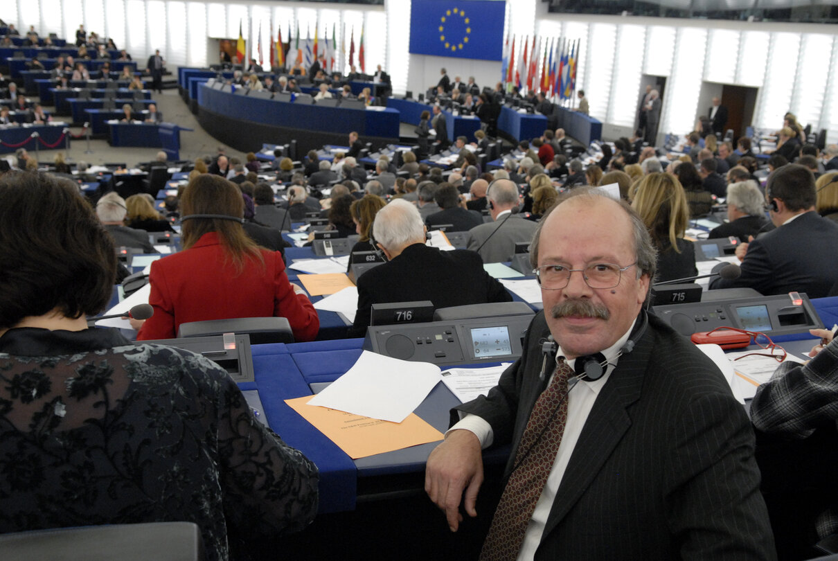 MEP Georgios STAVRAKAKIS