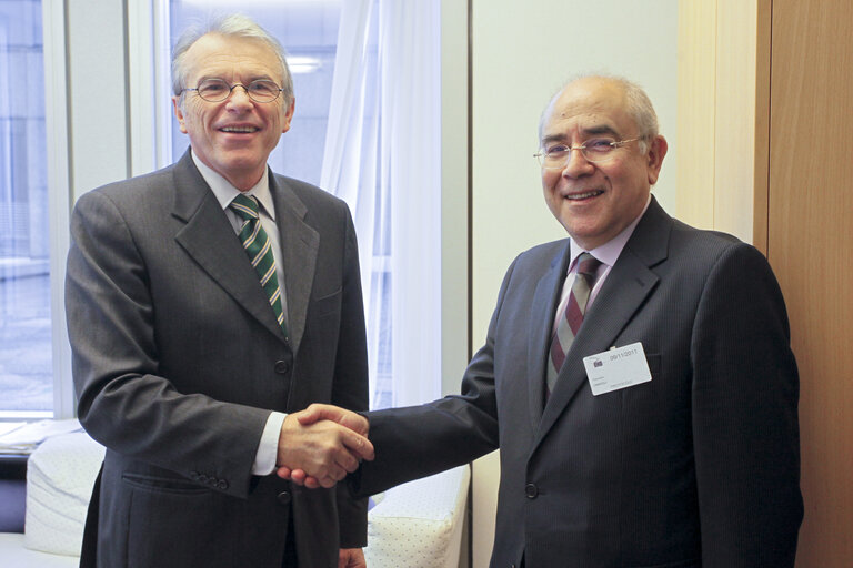 Zdjęcie 1: MEP meets with president of the Cypriot Parliament