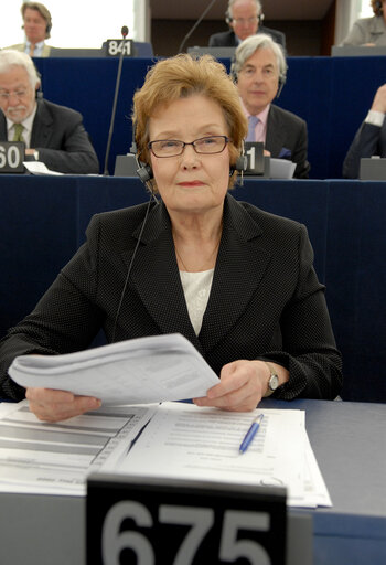 MEP Eva-Riitta SIITONEN in Plenary Session