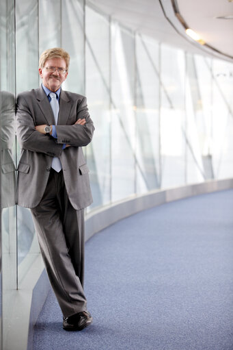 Portrait of MEP Thomas MANN