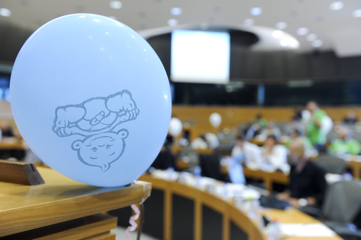 European fathers' congress initiative in support of paternity leave