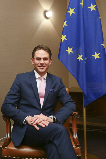 Fotografija 5: Arrival of Commissioner-designate for Jobs, Growth, Investment and Competitiveness