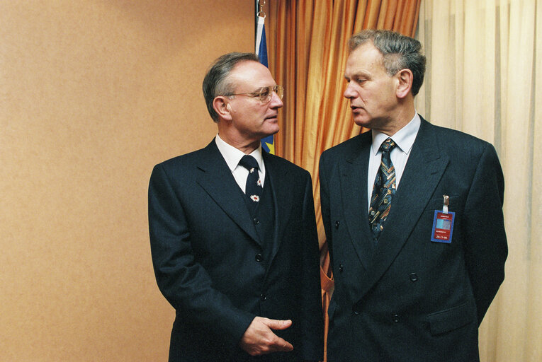 Foto 1: EP President meets with the President of the European Court of Auditors (ECA)