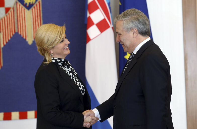 Valokuva 3: Official visit to Croatia - Kolinda GRABAR-KITAROVIC - President of the Republic of Croatia meets with Antonio TAJANI - EP President