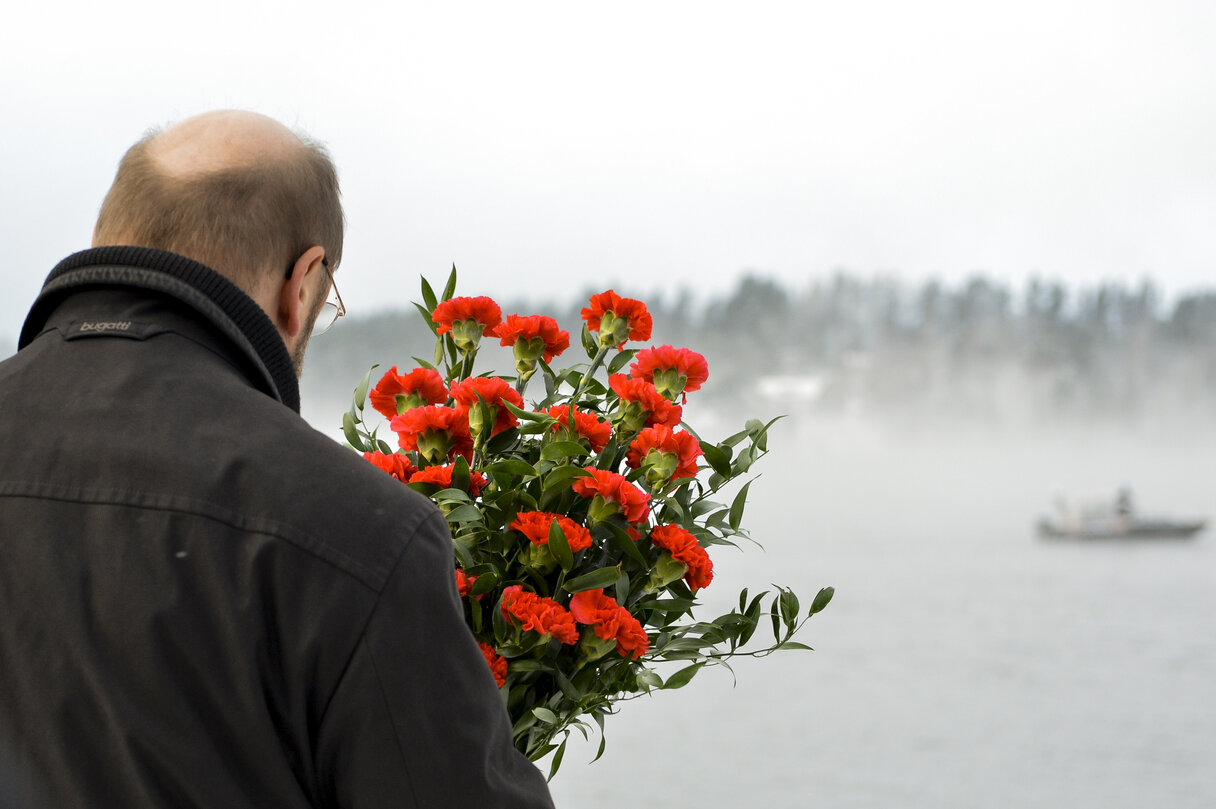 EP President visits the Utoya Island and pays tribute to the victims of the July 2011 killings - This visit follows the Nobel Peace Prize award.