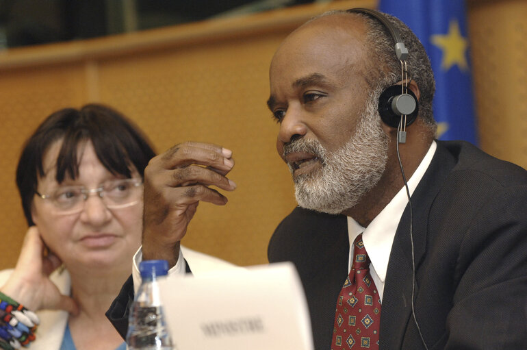 Delegation to the ACP-EU Assembly -Extraordinary meeting with Rene PREVAL, President ofl Haiti