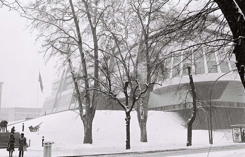 Strasbourg EP building under the snow