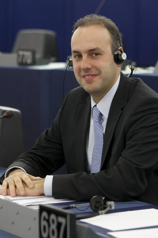 MEP Georgios PAPANIKOLAOU in Plenary Session