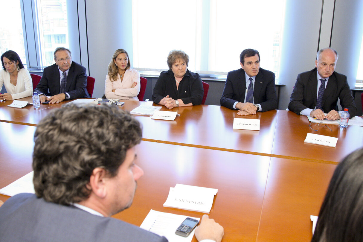 PDL General Secretary meets with italians MEPs