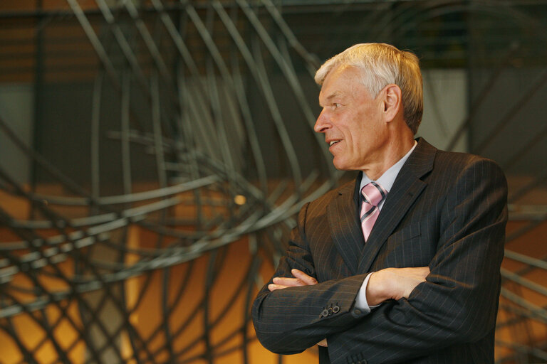 Fotografia 11: Justas Vincas PALECKIS MEP at the EP in Brussels.