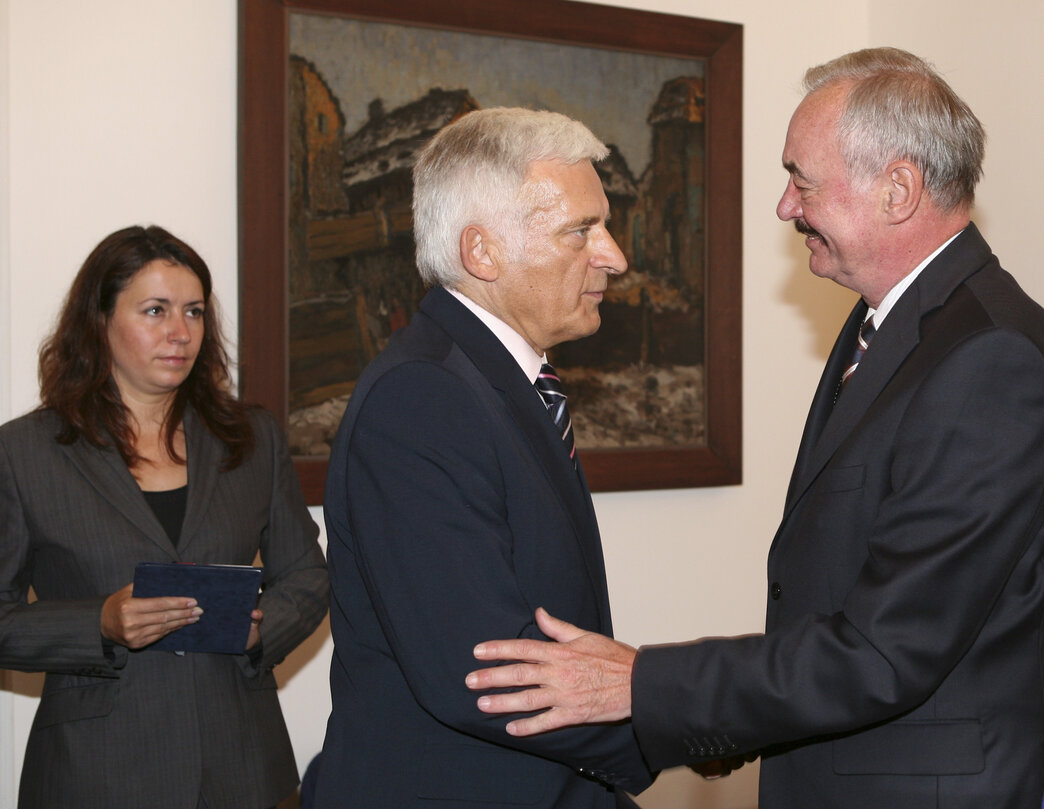 Official visit to the Czech Republic. EP President meets with the Speaker of the Czech Senate .