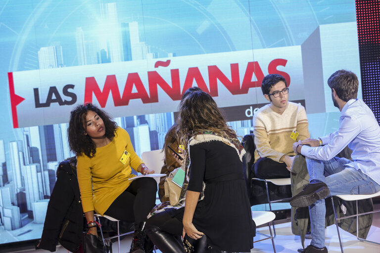 Photo 7 : Vox Box Studio set up for Spanish TV programme Las Mananas de Cuatro