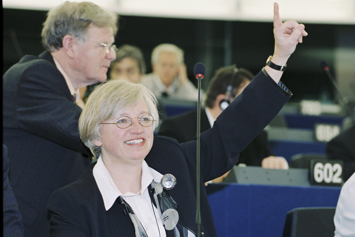 MEP Maria MARTENS during a session in Strasbourg in April 2004.