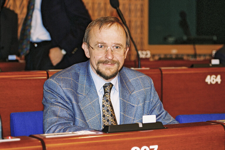 Fotografija 1: MEP Axel SCHAFER in Plenary Session at the European Parliament in Strasbourg