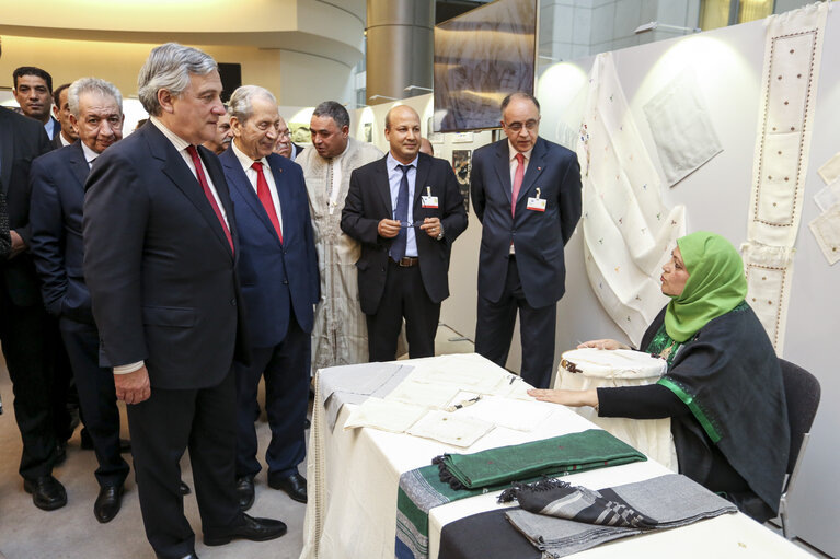 Foto 15: 30 Opening of the exhibition: Tunisian Week  ' Tunisia 100.000 Years of History '