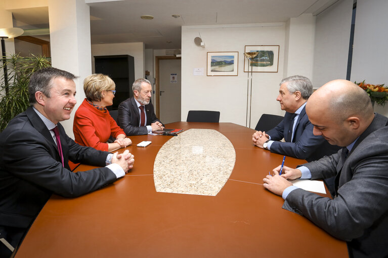 Foto 1: Antonio TAJANI - EP President meets with Vice-president Mairead McGUINNESS