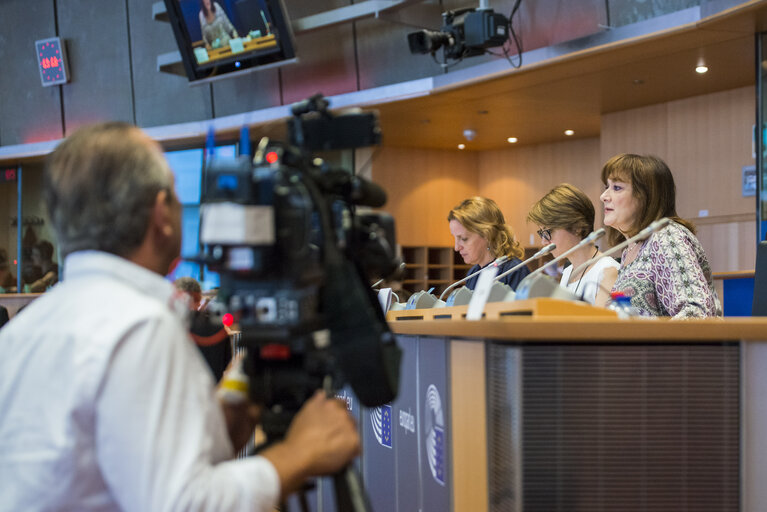 AFET Committee meeting - Vote on the 2016 Commission Report on Turkey - Vote on EU-Cuba agreement.