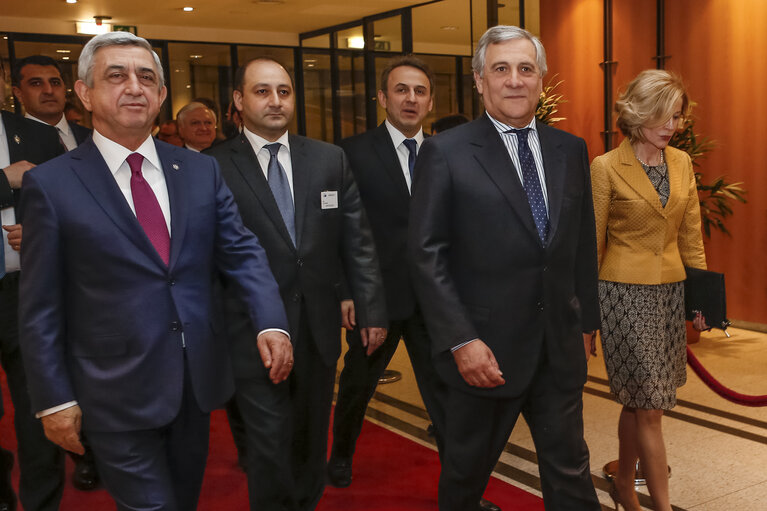 Photo 1: Visit of the President of the Republic of Armenia. Welcome