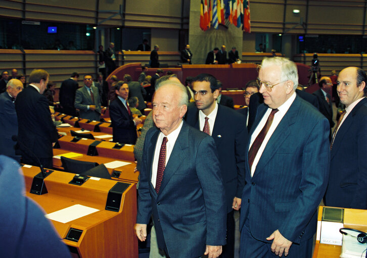 Fotografie 1: Official visit of Yitzhak RABIN, Prime Minister of the State of Israel