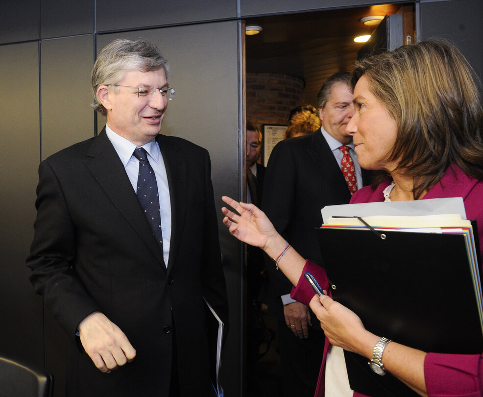 Tonio BORG - European Commissioner in charge of Health and consumer policy meets with Ana MATO ADROVER - Spanish Minister of Health