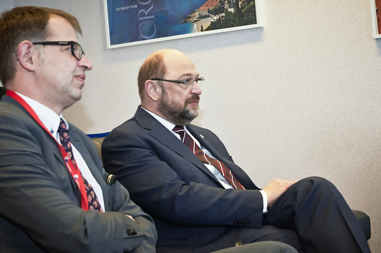 Valokuva 2: Martin SCHULZ, President of the European Parliament meets with Croatian Prime Minister