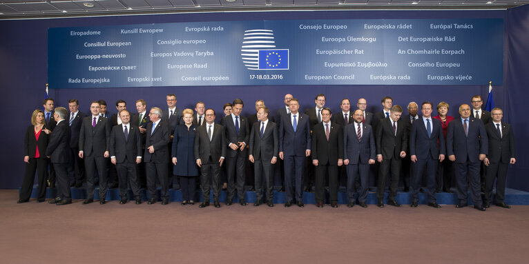 Fotografija 1: European Council Meeting 17-18 March 2016