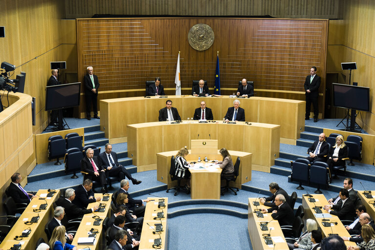 Снимка 1: Address by Martin SCHULZ - EP President to the formal sitting of the House of Representatives of Cyprus.