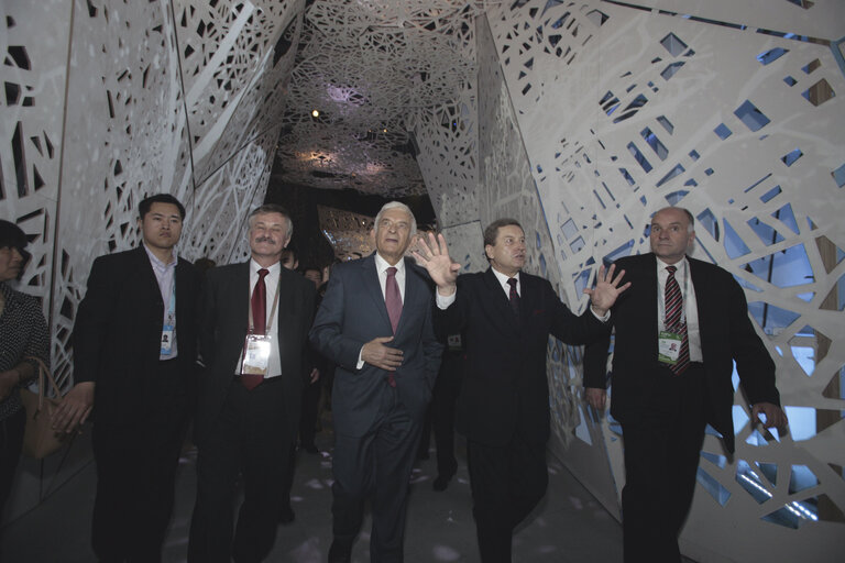 Fotografija 18: EP delegation in Shanghai Expo 2010