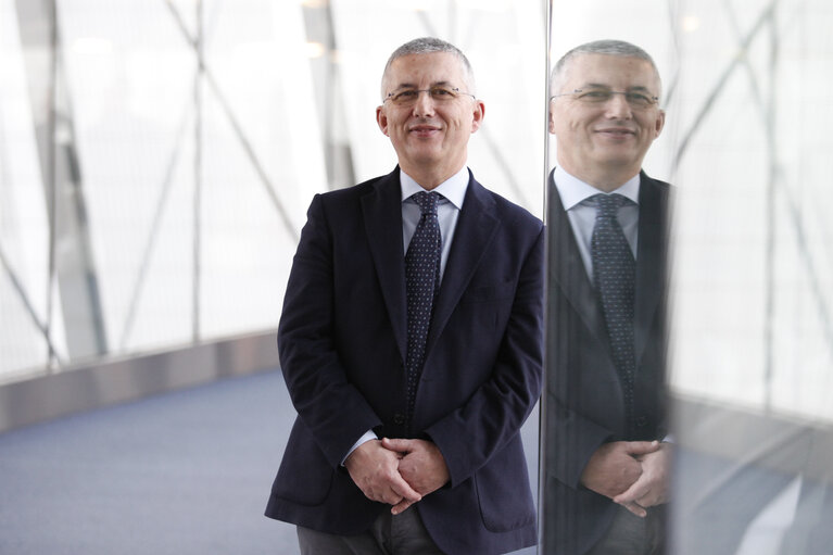 Fotografija 27: MEP Massimo PAOLUCCI at the European Parliament in Brussels