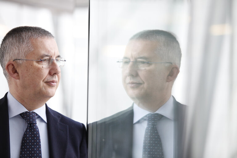 Fotografija 16: MEP Massimo PAOLUCCI at the European Parliament in Brussels