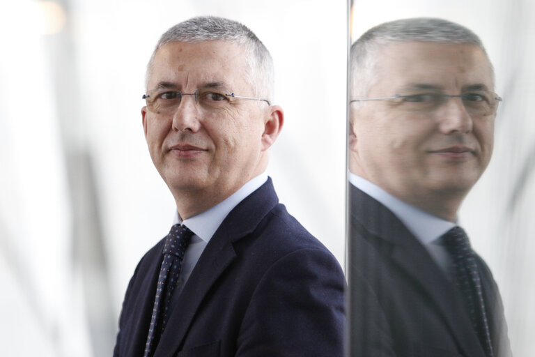 Fotografija 24: MEP Massimo PAOLUCCI at the European Parliament in Brussels